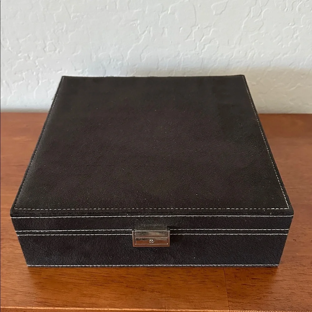 Large Black Jewelry Velvet Organizer Box with key lock